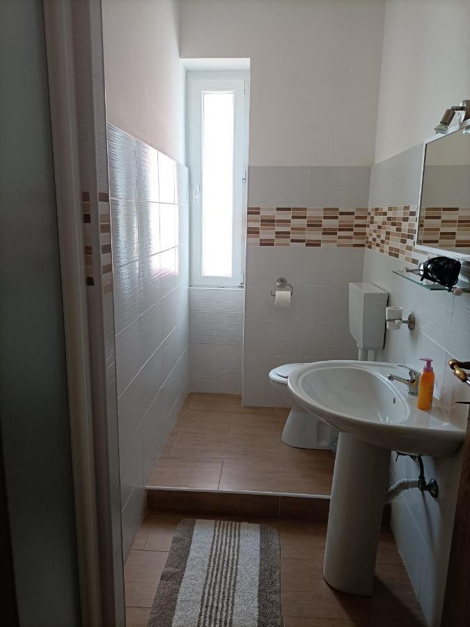 Mony'S Island B&B Alghero Exteriör bild